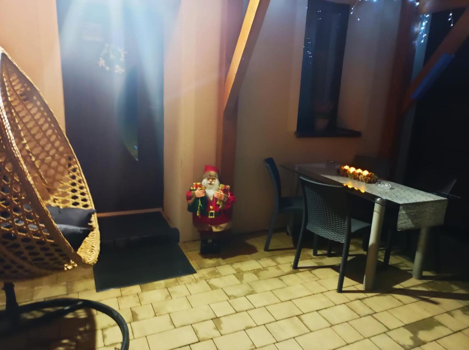 Dom Wakacyjny Gajowka Z Ogrodem Rzyki Exteriér fotografie