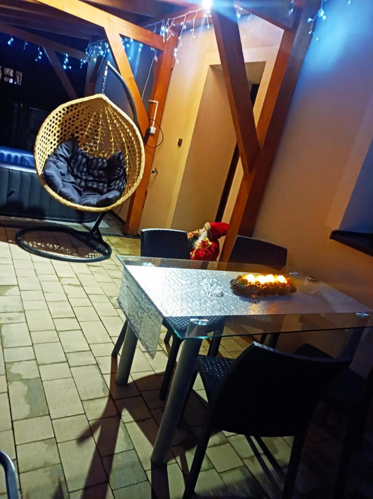 Dom Wakacyjny Gajowka Z Ogrodem Rzyki Exteriér fotografie