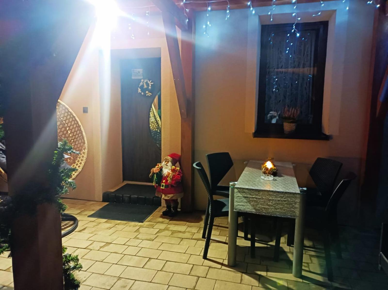 Dom Wakacyjny Gajowka Z Ogrodem Rzyki Exteriér fotografie